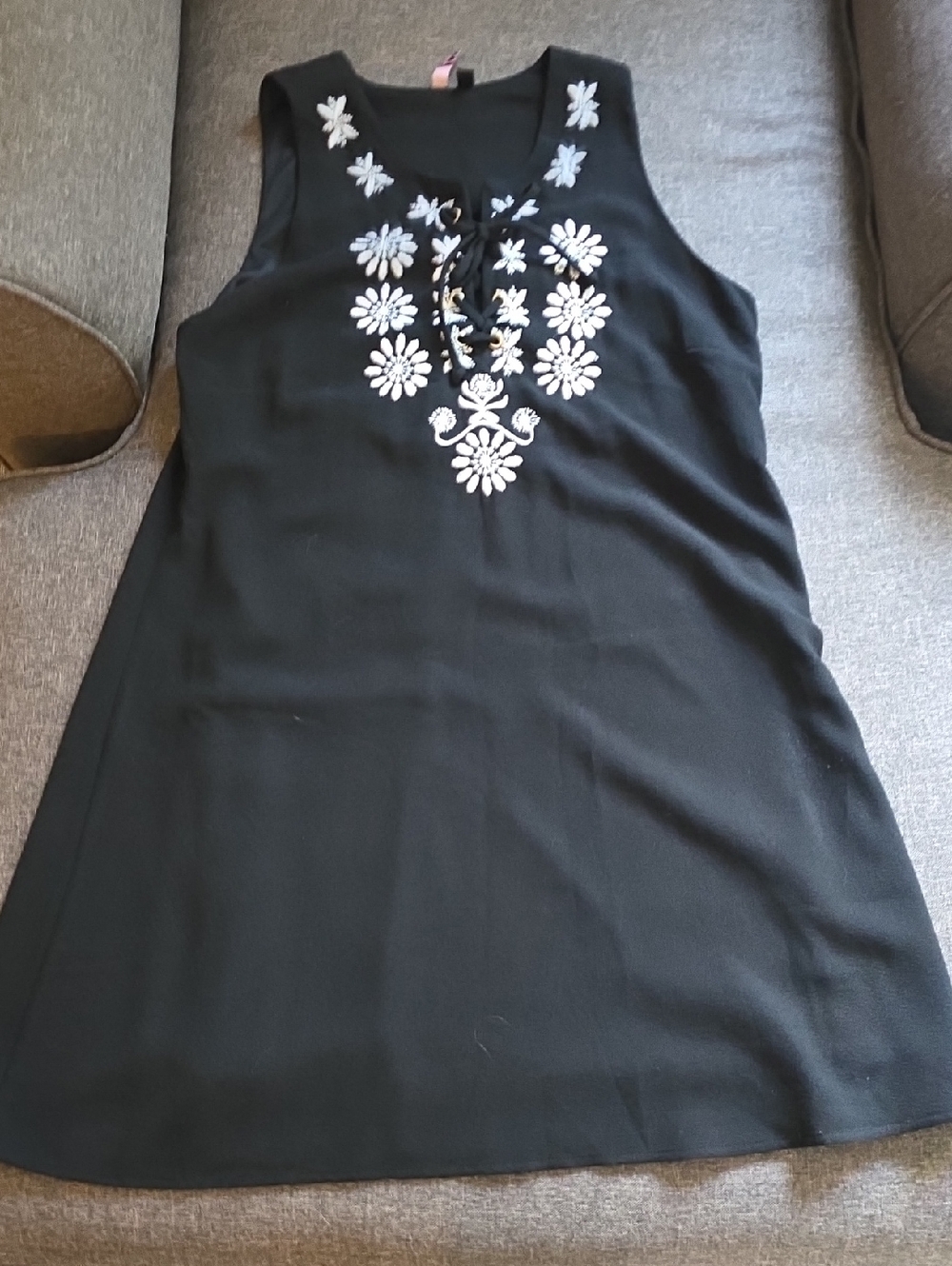 Vintage Black Sleeveless Mini Dress with White Floral Embroidery